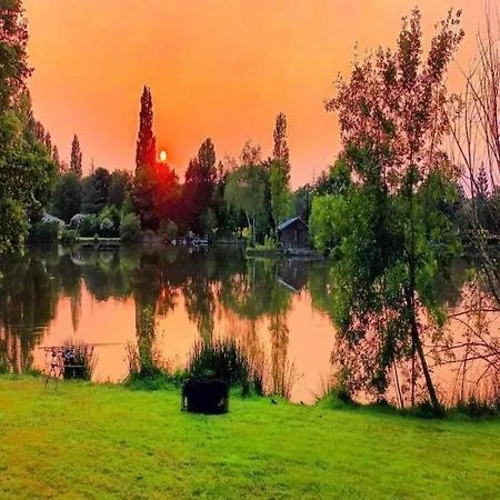 بيت للعطل Au Lit D'o بريزير